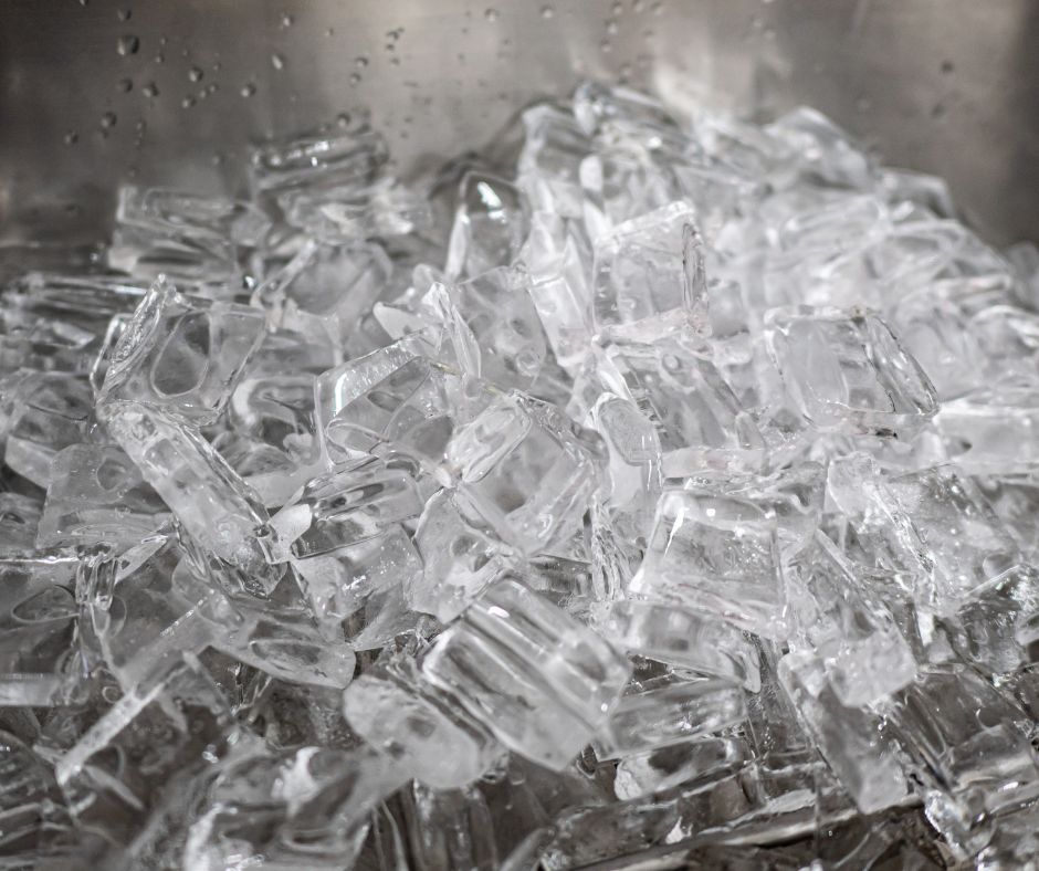 Freestanding Ice Makers cubes