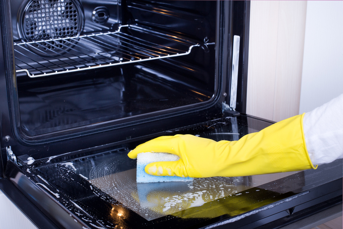 cleaning your oven